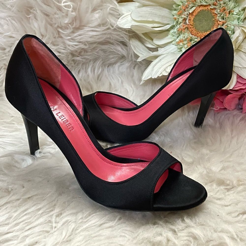 Judith Leiber black satin peep toe D’Orsay heels shoes 7B